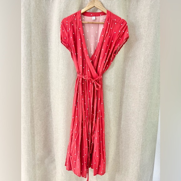 Old Navy Wrap Front Polka Dot Midi dress - Picture 2 of 6